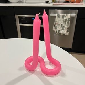 Pink modern twist candle